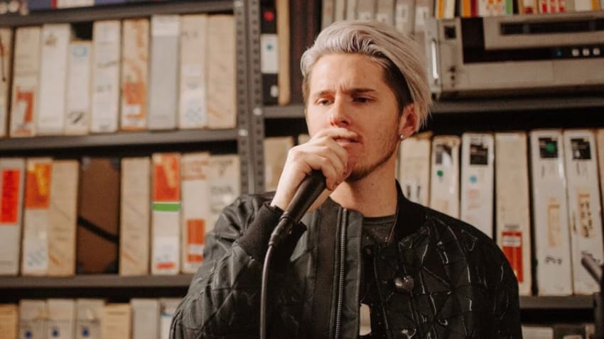 Grey - The Middle - 3/4/2019 - Paste Studios - New York, NY