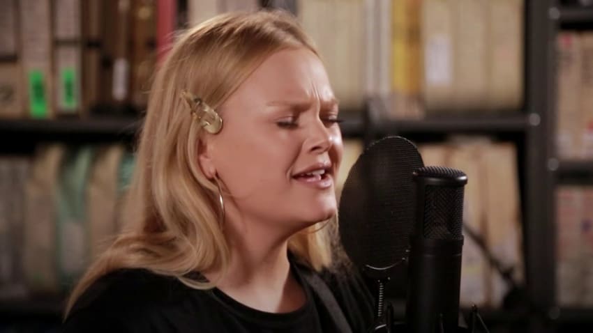 Hailey Whitters - Ten Year Town - 7/29/2019 - Paste Studios - New York, NY