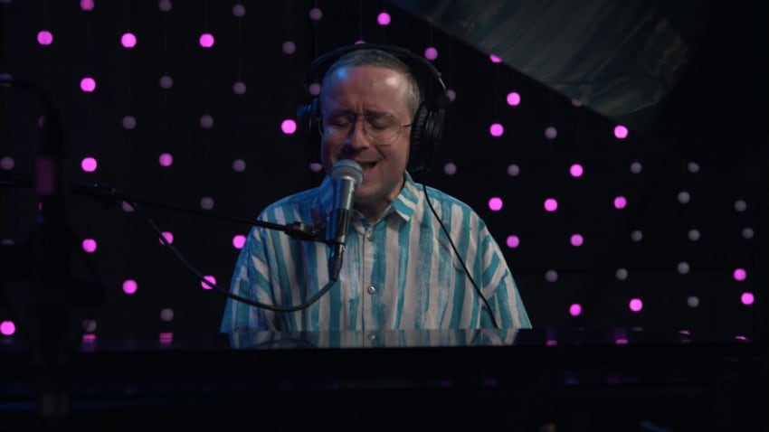 Hot Chip - Hungry Child (Live on KEXP)