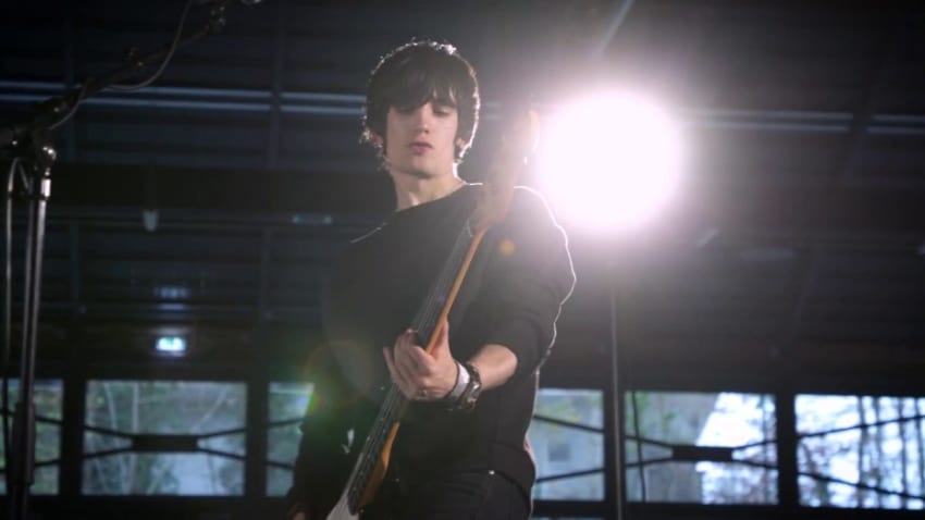 Husky Loops - Dead (Live on KEXP)