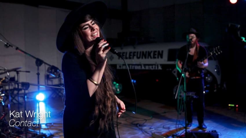 Kat Wright - "Contact" (TELEFUNKEN Live From The Lab)