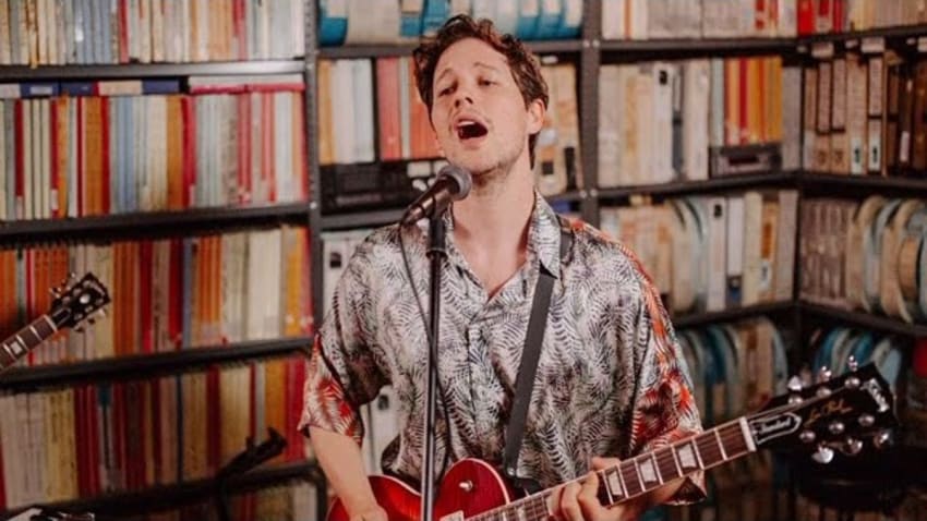 Leon of Athens - Aeroplane - 4/29/2019 - Paste Studios - New York, NY