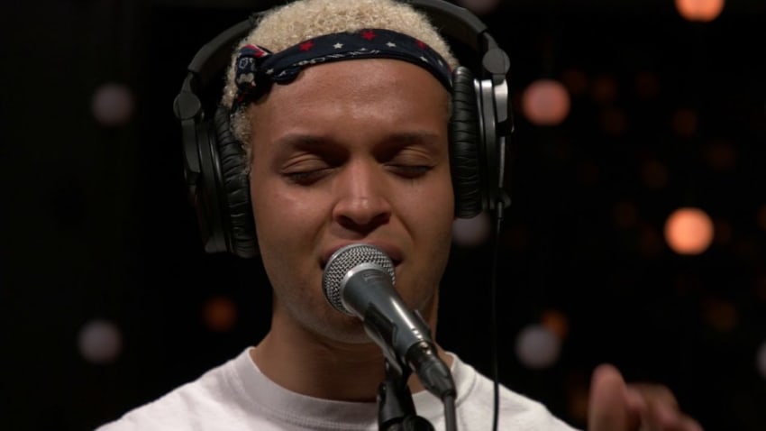 MistaDC - SUNRAYS (Live on KEXP)