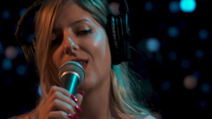 Molly Burch - First Flower (Live on KEXP)