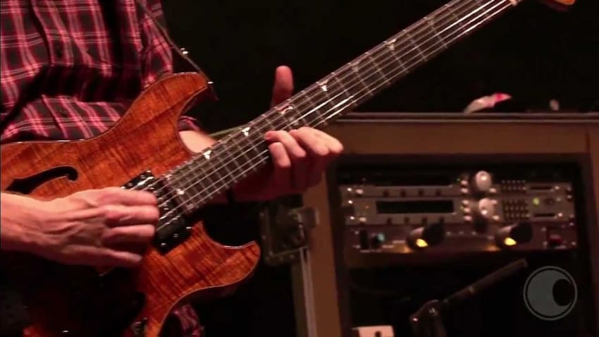 Phish - "Contact", "Sample In A Jar" - 12/28/11