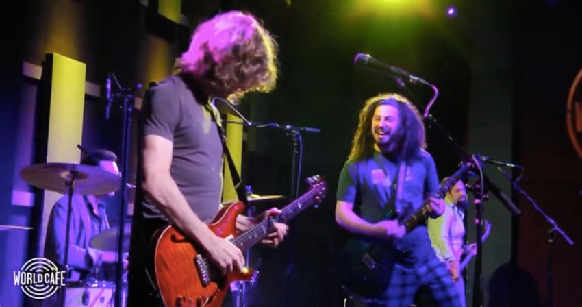 Pigeons Playing Ping Pong World Cafe 2020