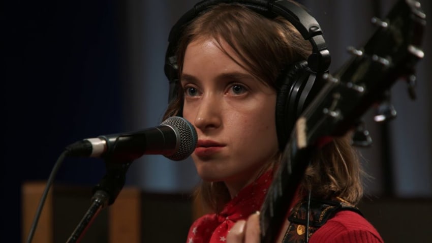 Red Ribbon - Idiot Orange (Live on KEXP)