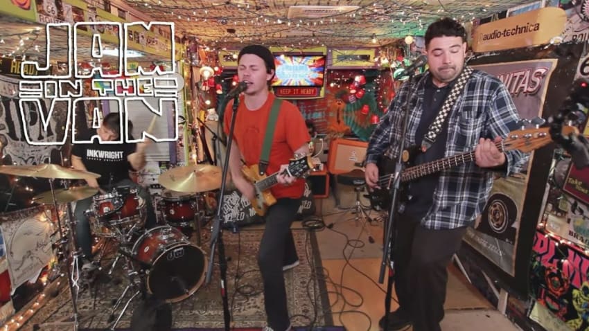 MELTED - "I Always Land Straight On My Face"- (Live at JITV HQ in Los Angeles, CA 2018) #JAMINTHEVAN