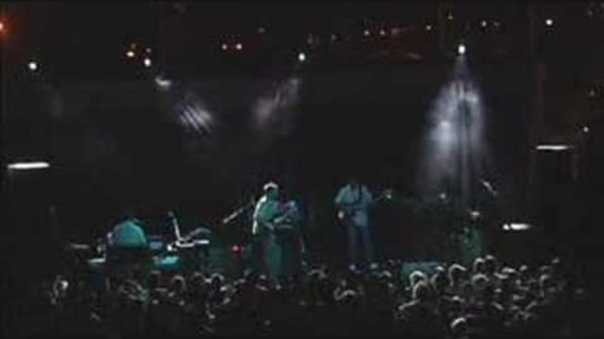 Umphrey's McGee -  Jam (Pink Floyd theme) - 3/11/06