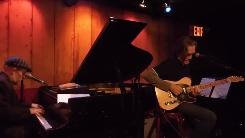 G.E. Smith Tells Bob Dylan & Jerry Garcia Story And Covers ‘Friend Of The Devil’ With Jeff Kazee