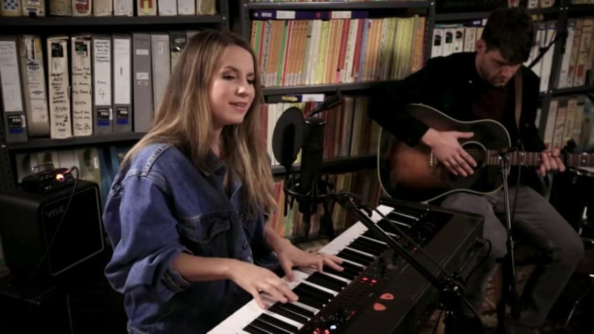 Caitlyn Smith - Put Me Back Together - 1/17/2020 - Paste Studio NYC - New York, NY