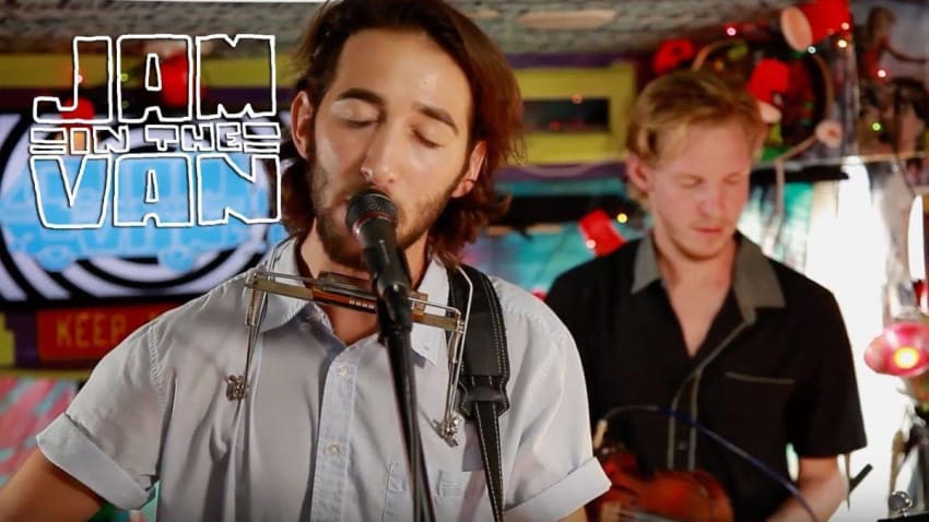 SKIN & BONES - "Wait No More" (Live at JITV HQ in Los Angeles, CA 2016) #JAMINTHEVAN