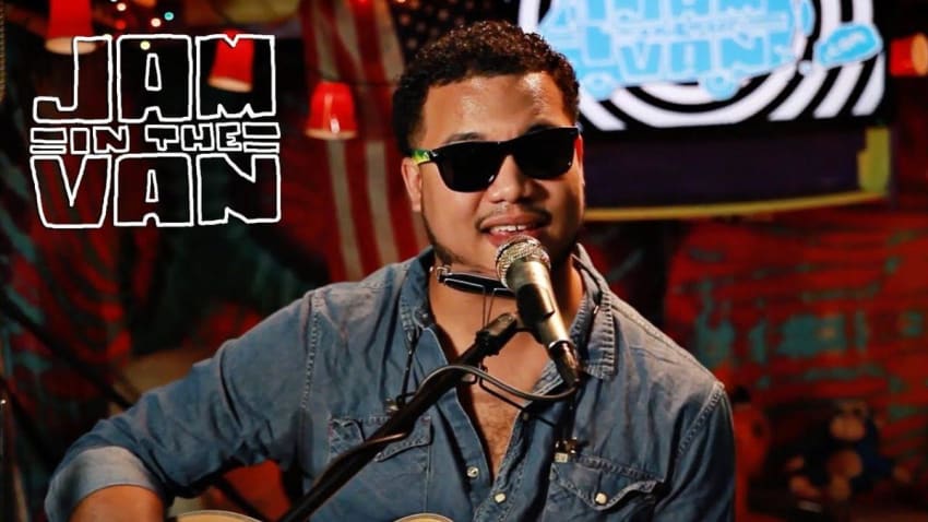 ETHAN TUCKER - "Coming Home" (Live at JITV HQ in Los Angeles, CA 2016) #JAMINTHEVAN