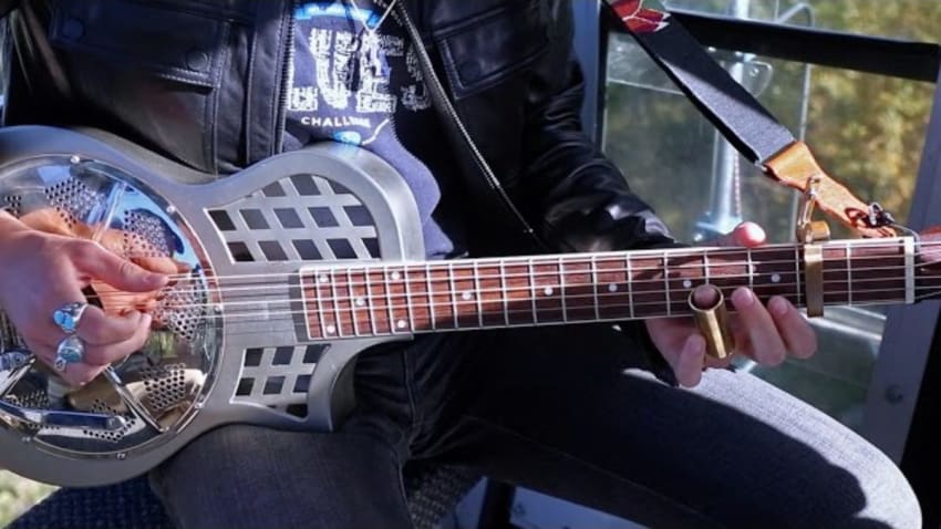 A.J. Fullerton (ft. Nic Clark) "Homesick" // Gondola Sessions