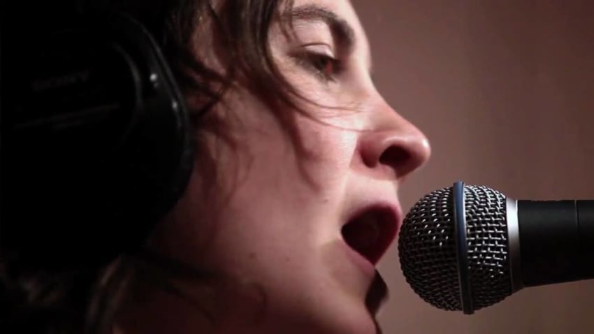 Betsy Olson - Red House (Live on KEXP)