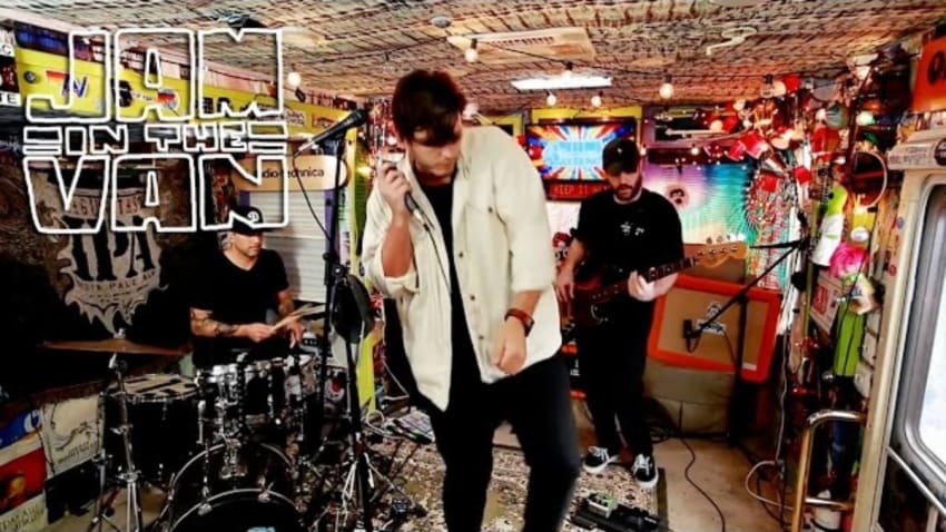 MAGIC BRONSON - "Run Run" (Live from JITV HQ in Los Angeles, CA 2017) #JAMINTHEVAN