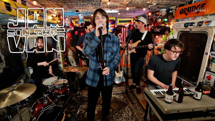 THE MOLOCHS - "Charlie's Lips" (Live from JITV HQ in Los Angeles, CA 2017) #JAMINTHEVAN