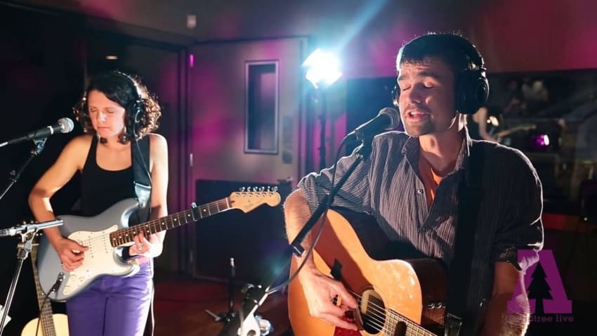 Dave McGraw and Mandy Fer - Carillon | Audiotree Live