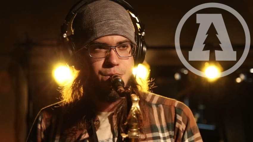 Dumb Waiter - Wet Brain Boy | Audiotree Live