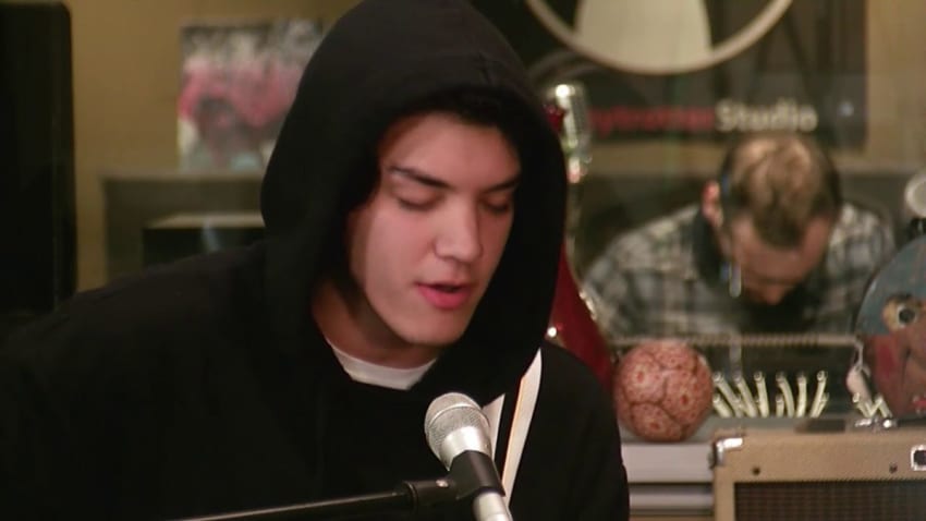 DYSN - Teddy Bear - Daytrotter Session - 4/9/2018