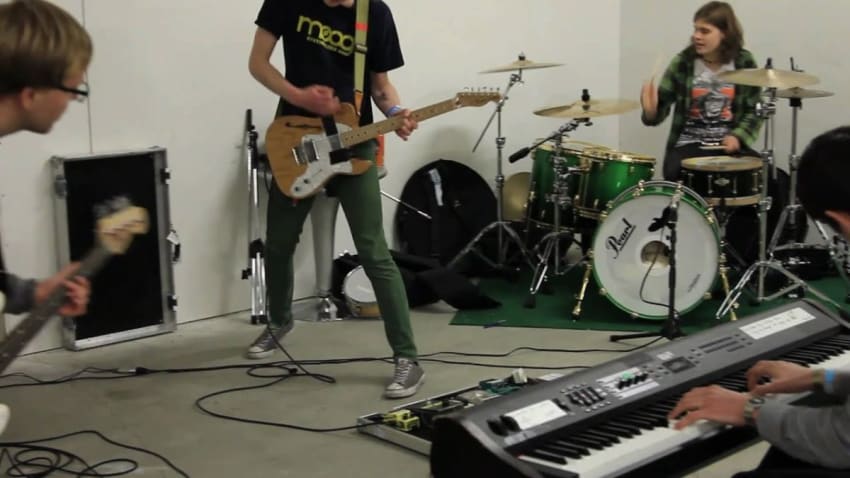 For A Minor Reflection - Fjara & Flóð