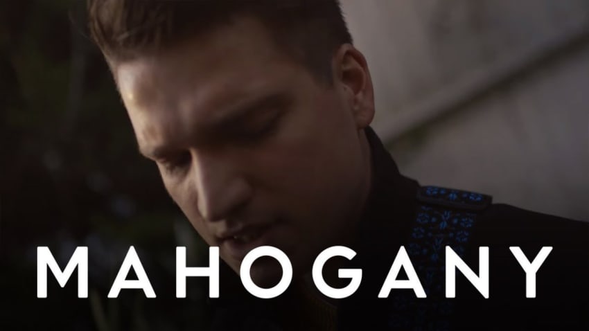 Fyfe - Solace | Mahogany Session