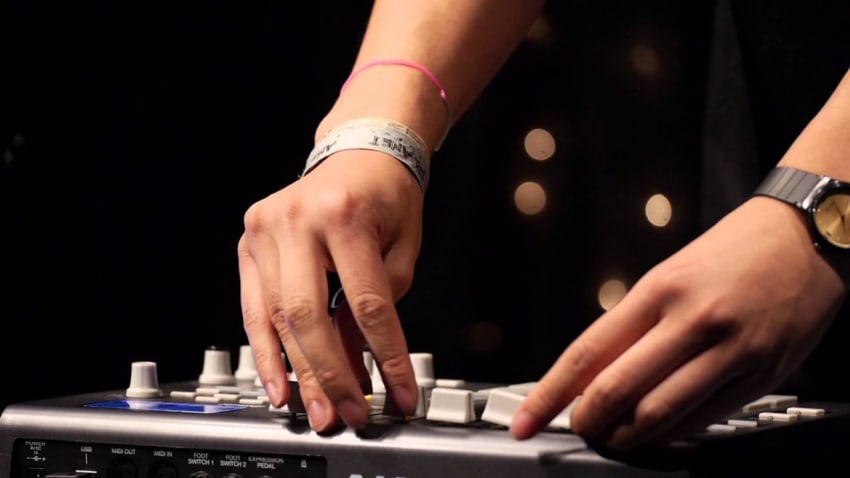 Giraffage - Full Performance (Live on KEXP)