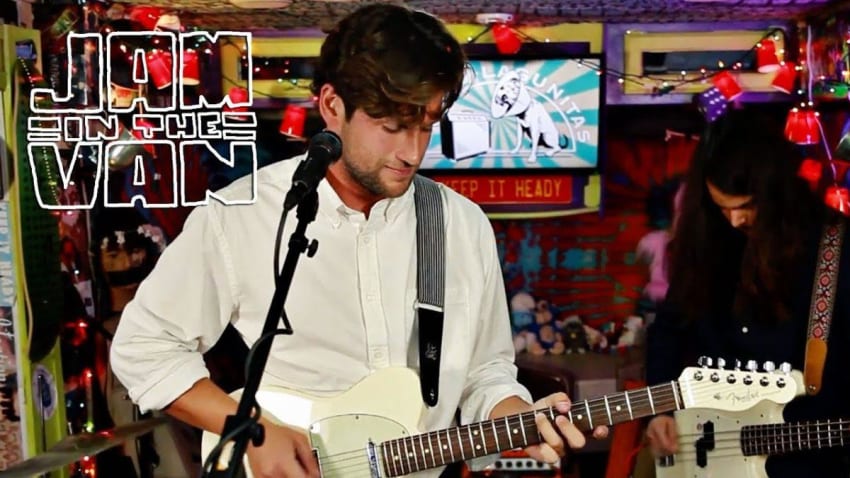 DANCING TONGUES - "Smells So Good" (Live at JITV HQ in Los Angeles, CA 2016) #JAMINTHEVAN