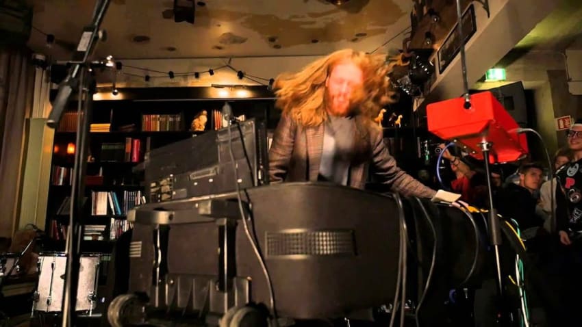 Hermigervill - Escalator (Live on KEXP)