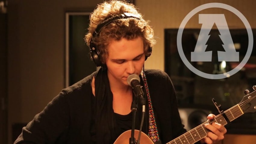 Hollow Wood - Spirits - Audiotree Live