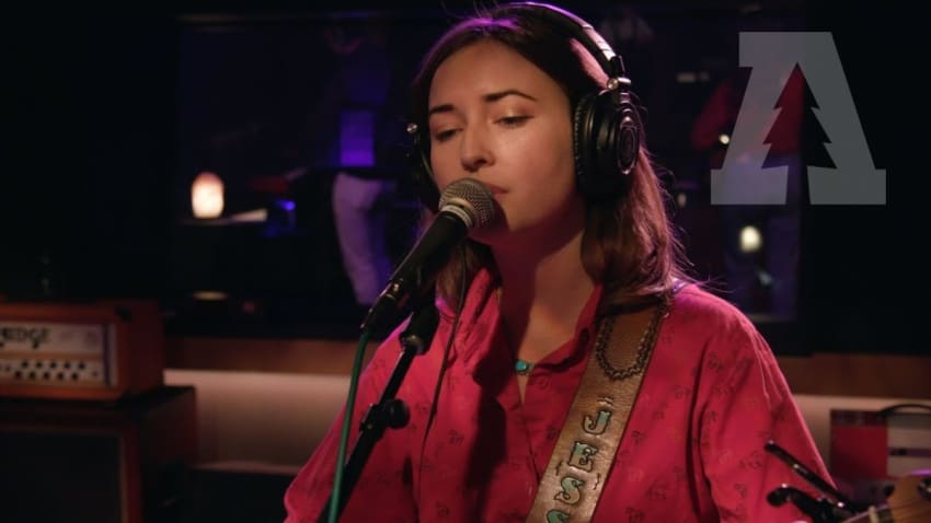 Jess Williamson - Awakening Baby | Audiotree Live