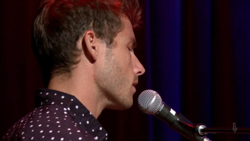 Jon McLaughlin - You and I (eTown webisode #1022)