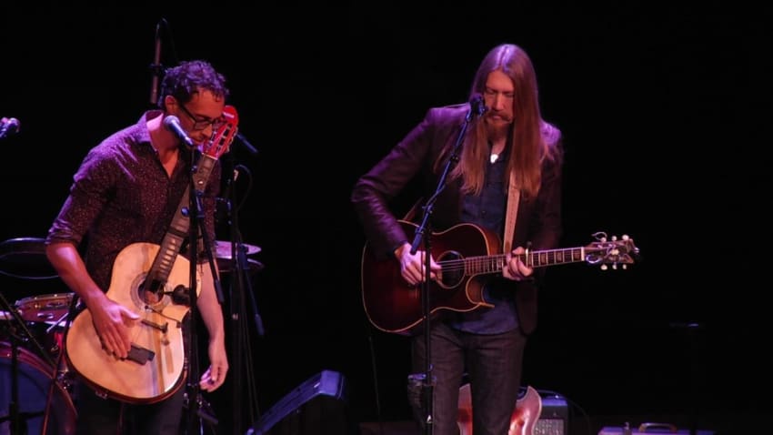 Keep Me Around - The Wood Brothers - 3/10/2018