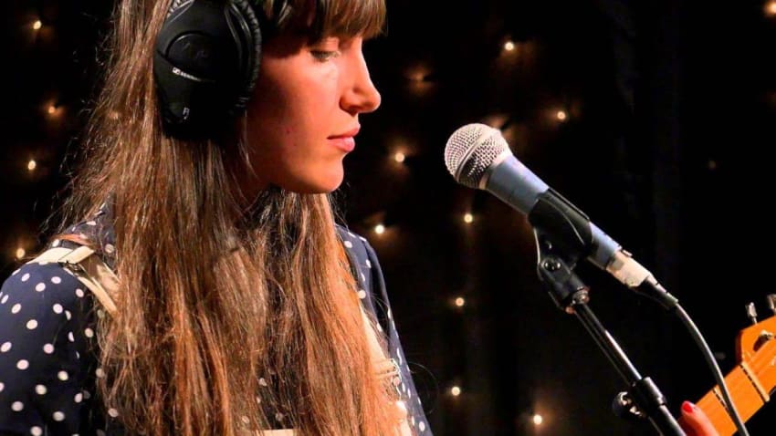 Las Robertas - The Feel (Live on KEXP)