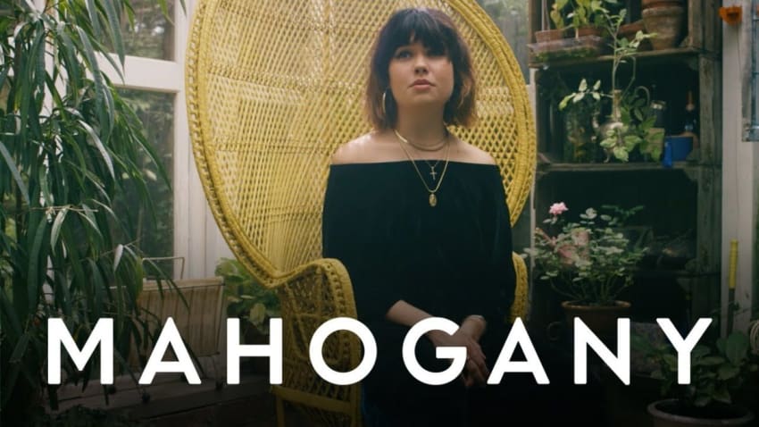 Lily Moore - Lying To Yourself | Mahogany Session