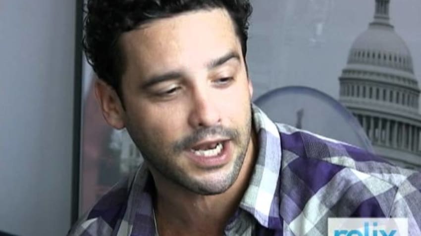 Los Amigos Invisibles "In Luv With U"