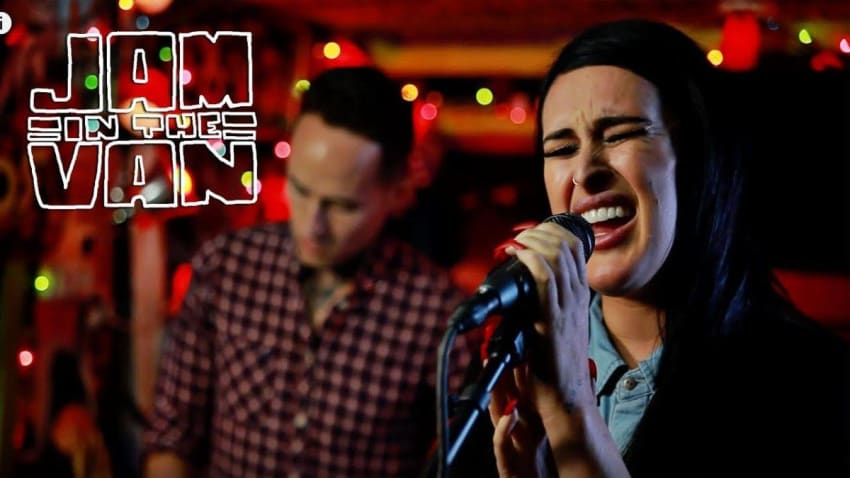RUMER WILLIS - "If Love is a Red Dress" (Live at JITV HQ in Los Angeles, CA 2016) #JAMINTHEVAN