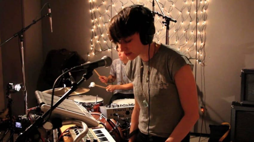 Lovers - To Be A Dancer (I'm Alive) (Live on KEXP)