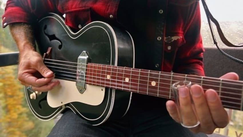 Low Volts "I Cried My Guts Out" // Gondola Sessions