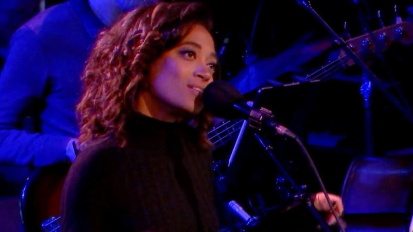 Needed Me (Rihanna) - Amanda Brown | Live from Here with Chris Thile