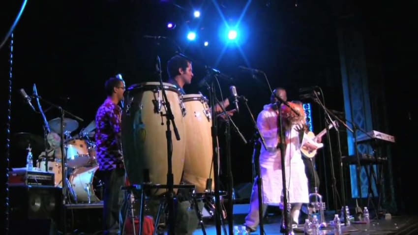 Occidental Brothers Dance Band International - Nyenko