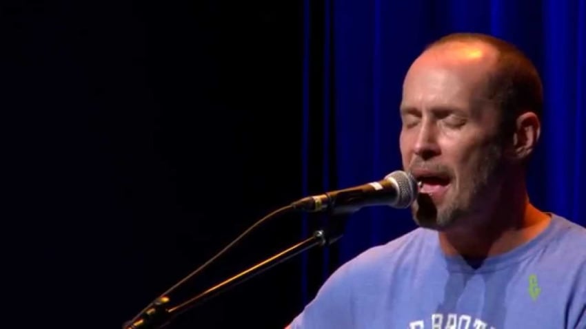 Paul Thorn - "Temporarily Forever Mine" (eTown webisode #747)