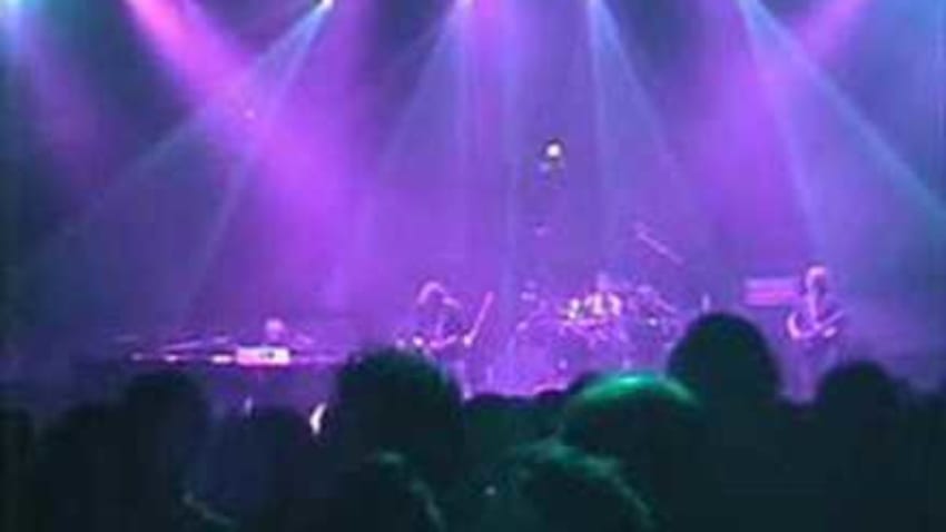 Phish - 01.03.03 - Makisupa Policeman
