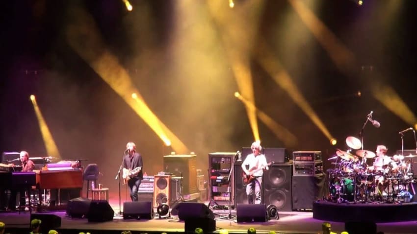 Phish | 06.17.10 | Farmhouse | Comcast Theatre - Hartford, CT