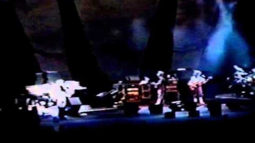 Phish - 06.29.95 - Acoustic Army -- A Day in the Life