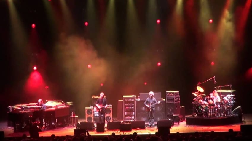 Phish | 10.30.10 | Bathtub Gin