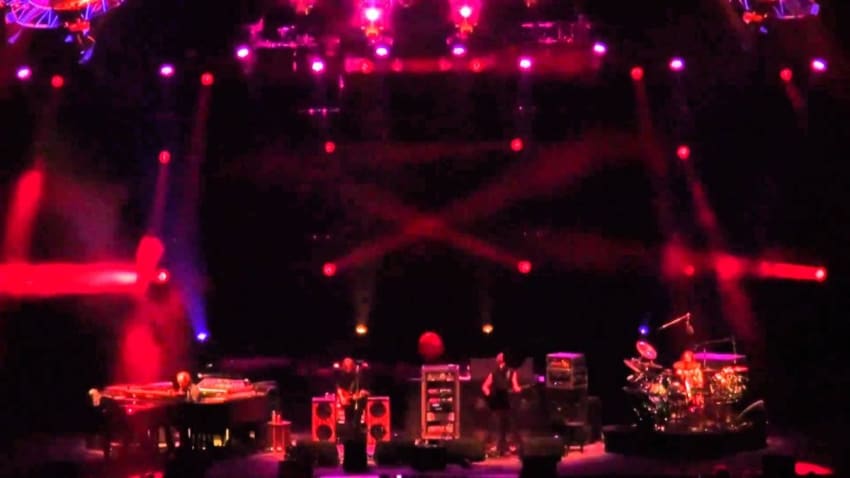 Phish | 10.30.10 | Tube