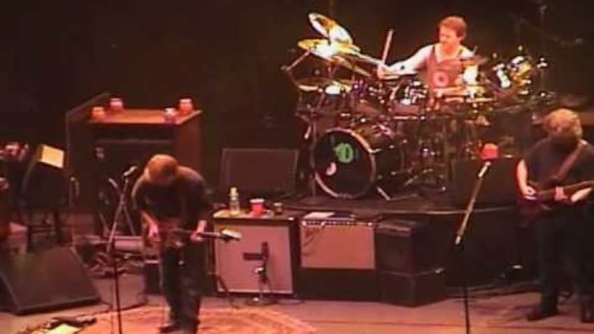 Phish - 12.28.03 -  Sample in a Jar