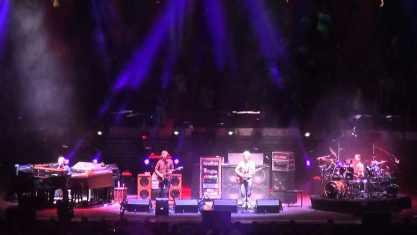 Phish | 12.28.11 | Contact