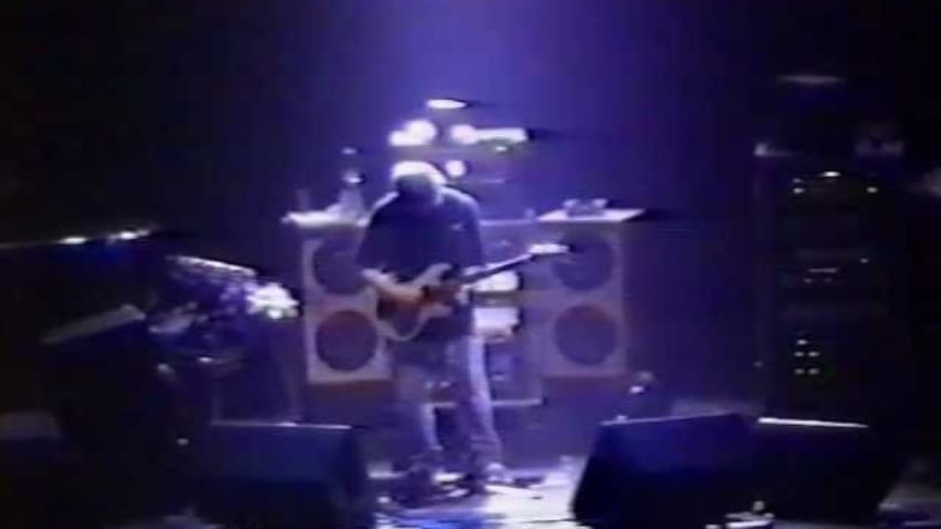 Phish - 12.31.95 - loop jam